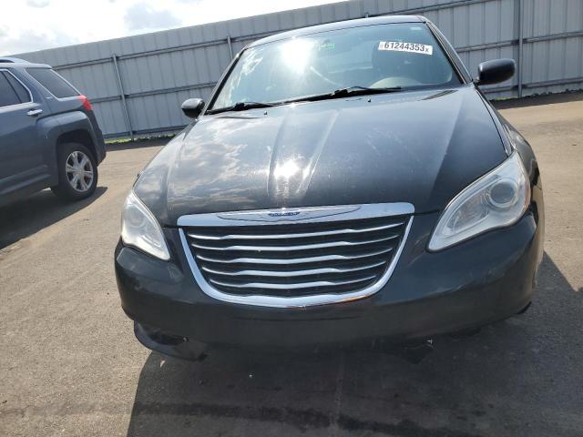 Photo 5 from auction – 2013 CHRYSLER 200 TOURIN with VIN 1C3CCBBG9DN528448
