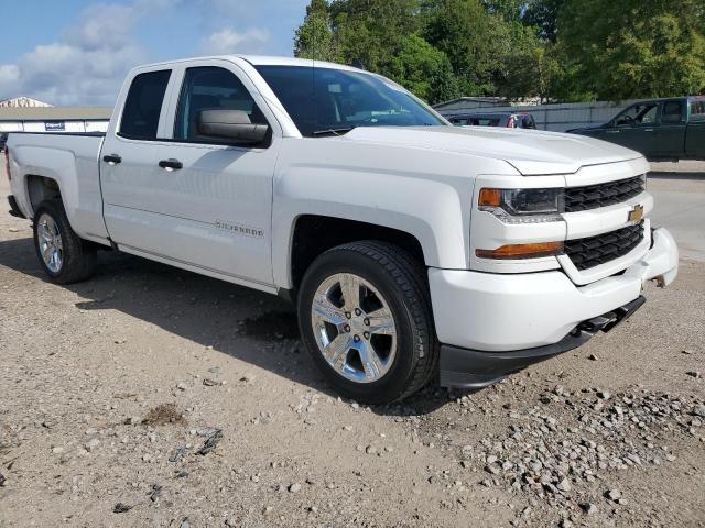 Zdjęcie 4 z aukcji – 2018 CHEVROLET SILVERADO z VIN 1GCRCPEC1JZ204586