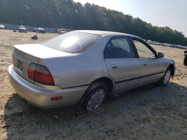 Photo 3 from auction – 1995 HONDA ACCORD with VIN 1HGCD563XTA194195