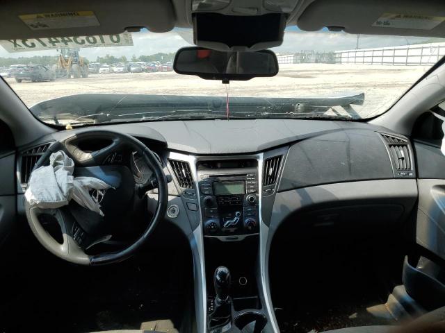 Photo 8 from auction – 2013 HYUNDAI SONATA SE with VIN 5NPEC4AC1DH807813