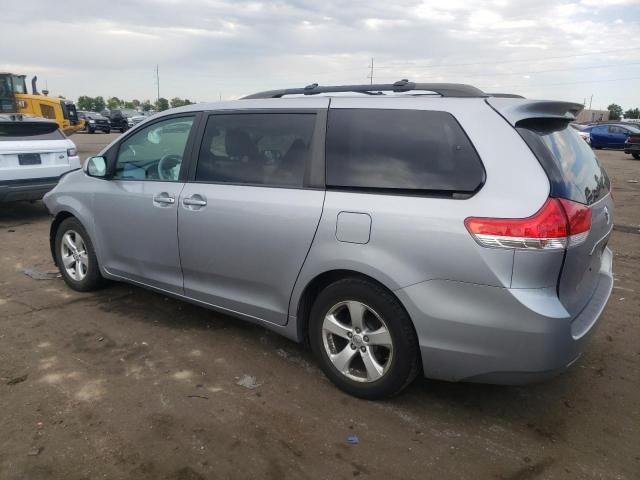 Photo 2 from auction – 2013 TOYOTA SIENNA LE with VIN 5TDKK3DC8DS393130
