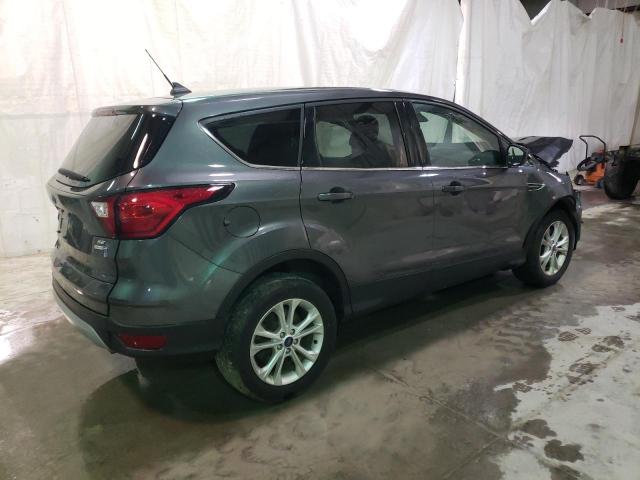 Photo 3 from auction – 2019 FORD ESCAPE SE with VIN 1FMCU9GD0KUB91344