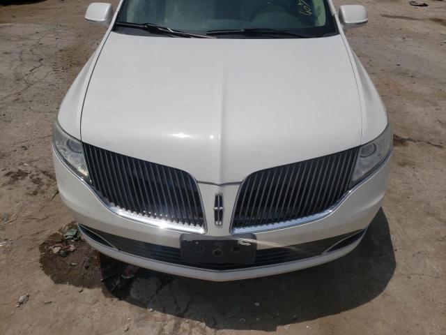 Photo 11 from auction – 2013 LINCOLN MKT with VIN 2LMHJ5AT7DBL56679