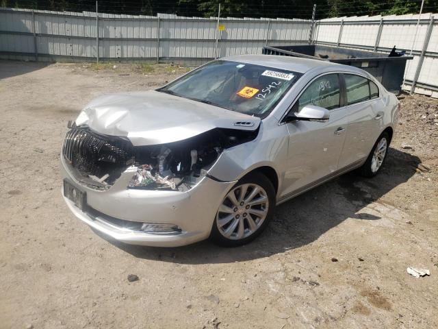 BUICK LACROSSE 2016 with VIN 1G4GB5G32GF100061 - Photo from auction