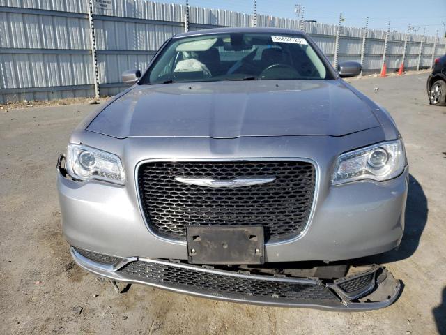 Photo 5 from auction – 2016 CHRYSLER 300 LIMITE with VIN 2C3CCAAG0GH229827