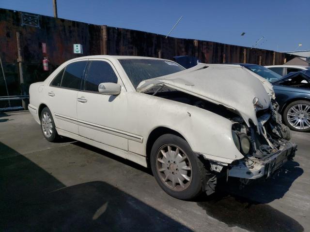 Photo 4 from auction – 2002 MERCEDES-BENZ E 320 with VIN WDBJF65J32B467488