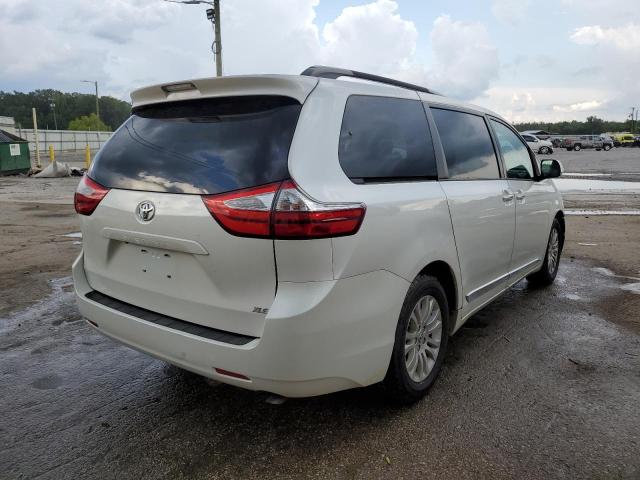 Photo 3 from auction – 2015 TOYOTA SIENNA XLE with VIN 5TDYK3DC4FS659417