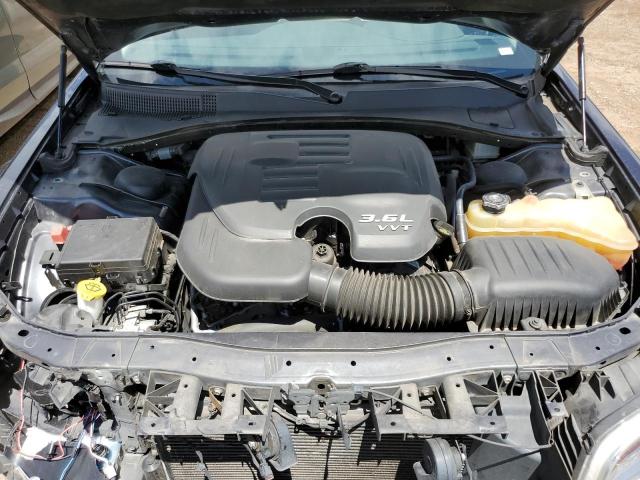 Photo 11 from auction – 2017 CHRYSLER 300 LIMITE with VIN 2C3CCAAG5HH593730