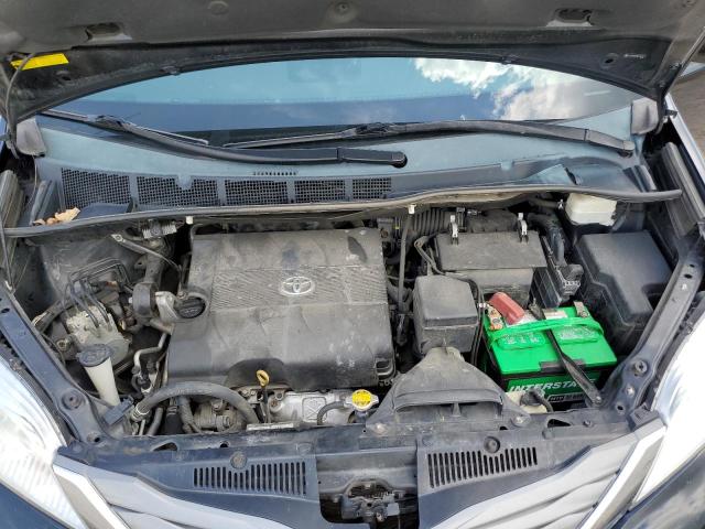 Photo 11 from auction – 2014 TOYOTA SIENNA XLE with VIN 5TDYK3DC5ES453571