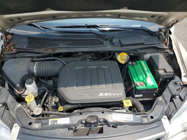 Photo 12 from auction – 2016 CHRYSLER TOWN & COU with VIN 2C4RC1GG6GR269899