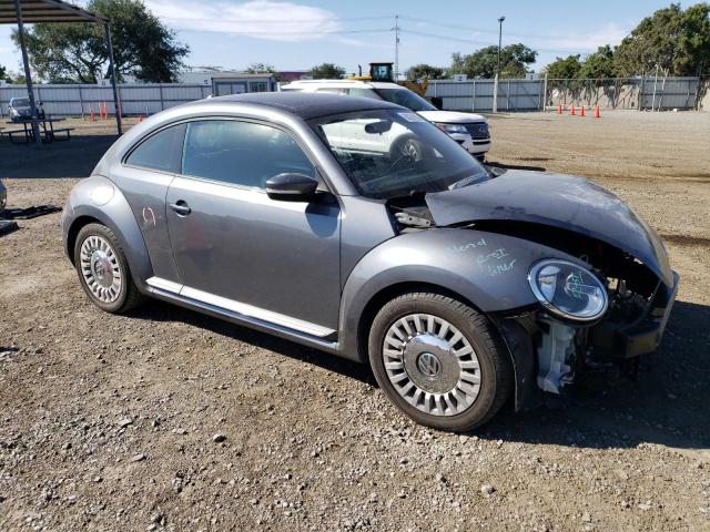 Photo 4 from auction – 2013 VOLKSWAGEN BEETLE with VIN 3VWJP7AT1DM675101