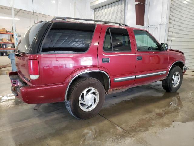 Photo 3 from auction – 2001 CHEVROLET BLAZER with VIN 1GNDT13W21K256801