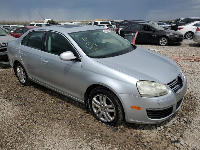 Photo 4 from auction – 2007 VOLKSWAGEN JETTA WOLF with VIN 3VWEF71K97M181164