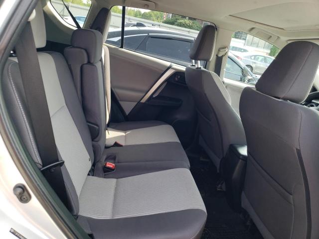 Photo 10 from auction – 2013 TOYOTA RAV4 XLE with VIN 2T3RFREV8DW062844