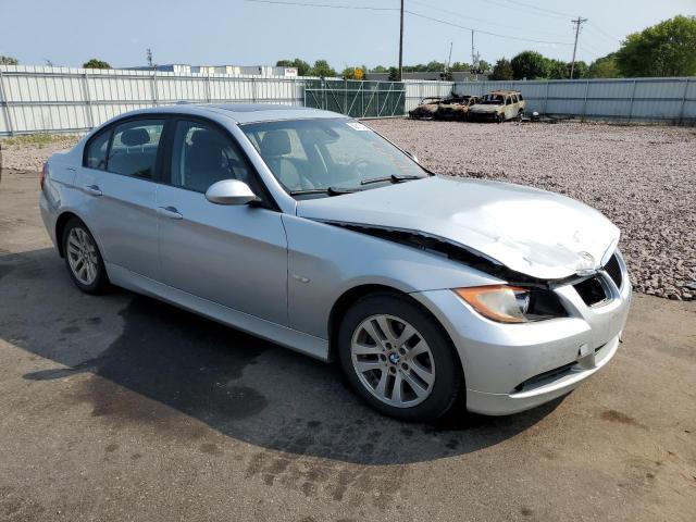 Photo 4 from auction – 2006 BMW 325 I with VIN WBAVB13526KX46103