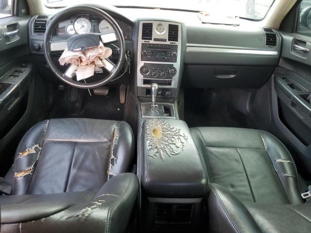 Photo 8 from auction – 2010 CHRYSLER 300 TOURIN with VIN 2C3CA5CV4AH306957