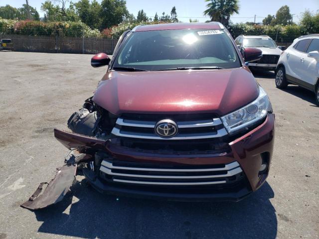 Photo 5 from auction – 2018 TOYOTA HIGHLANDER with VIN 5TDJZRFH6JS819797