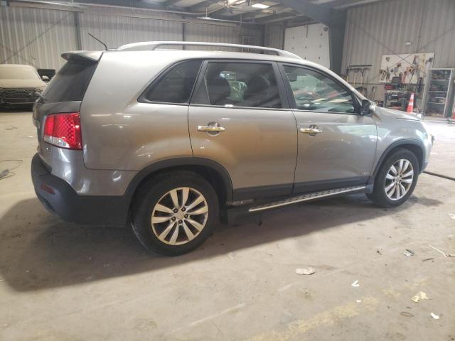 Photo 3 from auction – 2011 KIA SORENTO EX with VIN 5XYKUDA29BG182136