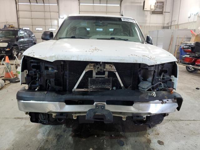 Photo 5 from auction – 2003 CHEVROLET SILVERADO with VIN 2GCEK19TX31105088
