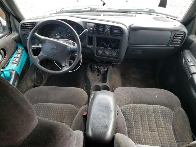 Photo 8 from auction – 1998 CHEVROLET BLAZER with VIN 1GNDT13W7W2145992