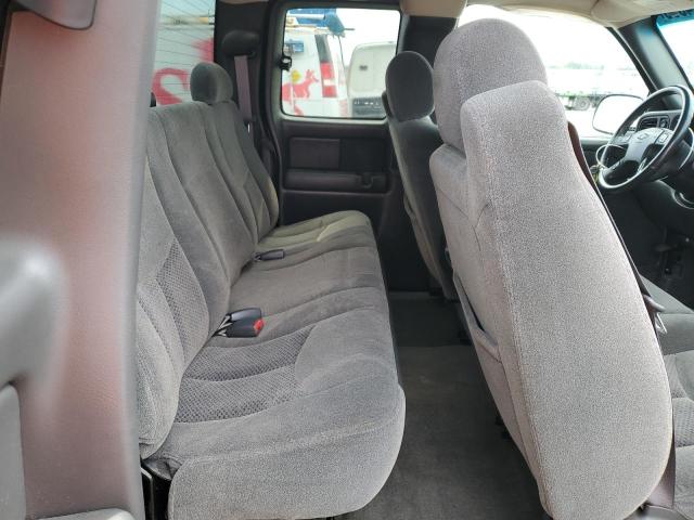 Photo 10 from auction – 2003 CHEVROLET 1500 SILVE with VIN 1GCEK19T63E110688