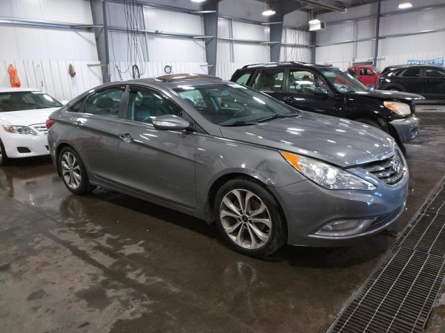Photo 4 from auction – 2013 HYUNDAI SONATA SE with VIN 5NPEC4AB4DH589163