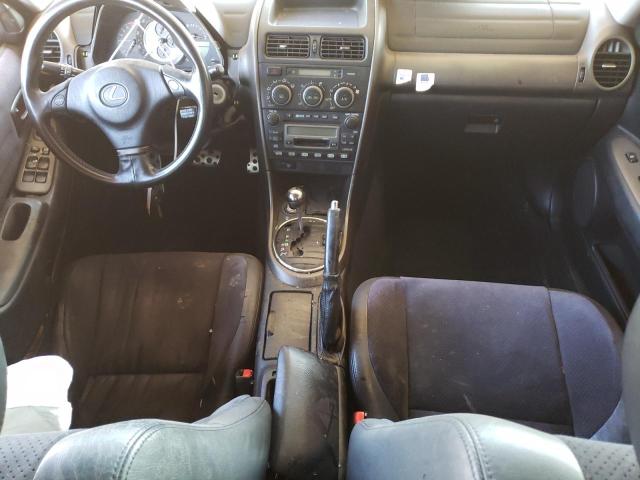 Photo 8 from auction – 2001 LEXUS IS 300 with VIN JTHBD182510010824