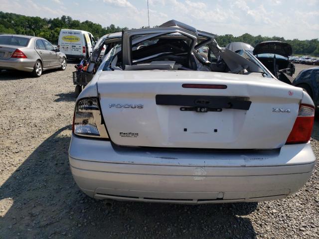 Photo 6 from auction – 2005 FORD FOCUS ZX4 with VIN 1FAFP34N05W210637