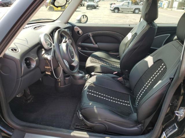 Photo 7 from auction – 2005 MINI COOPER S with VIN WMWRE33525TG99431