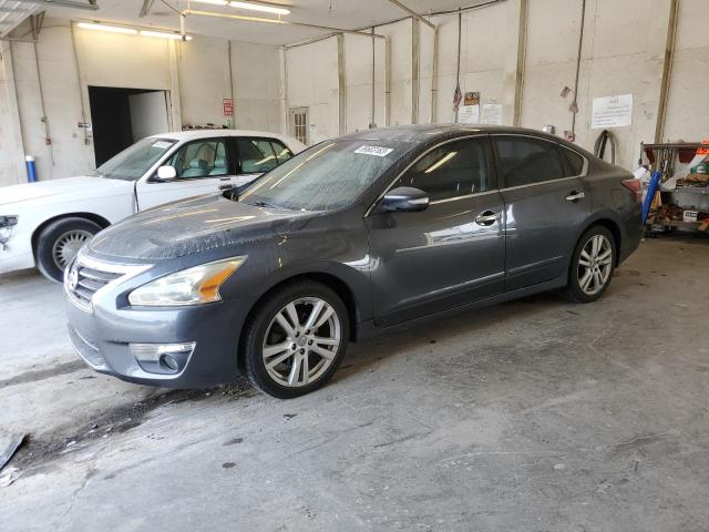 NISSAN ALTIMA 3.5 2013 with VIN 1N4BL3AP3DC111715 - Photo from auction