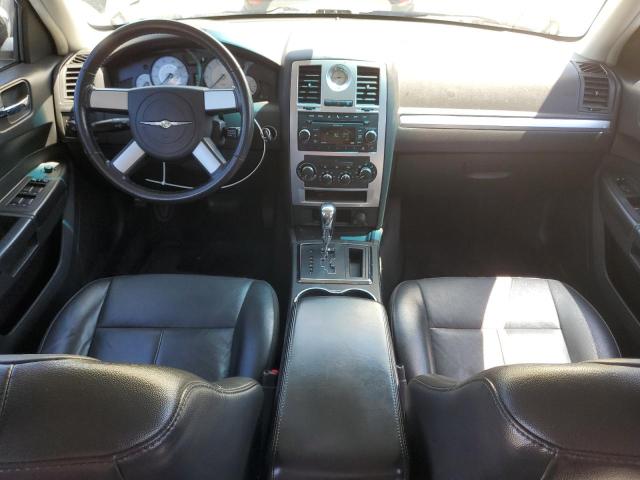 Photo 8 from auction – 2010 CHRYSLER 300 TOURIN with VIN 2C3CA5CV9AH185567