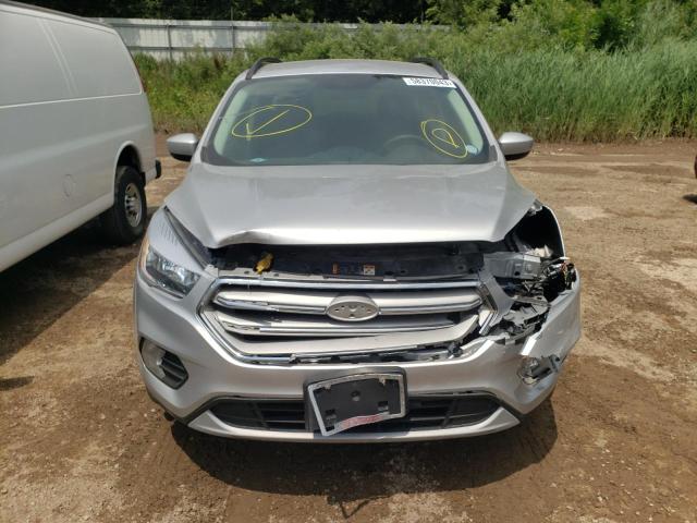 Photo 5 from auction – 2018 FORD ESCAPE SE with VIN 1FMCU9G94JUC50096