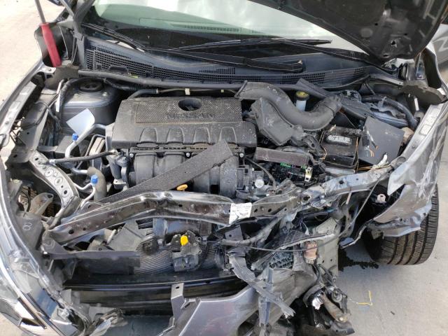 Photo 11 from auction – 2018 NISSAN SENTRA S with VIN 3N1AB7AP1JY276930