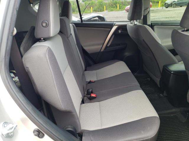Photo 11 from auction – 2015 TOYOTA RAV4 XLE with VIN JTMWFREV1FJ052855
