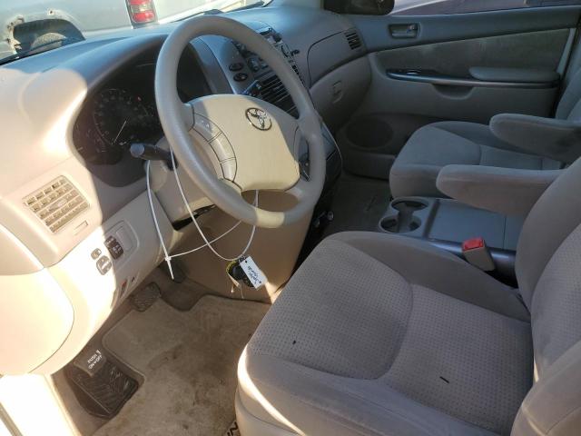 Photo 7 from auction – 2010 TOYOTA SIENNA CE with VIN 5TDKK4CC4AS336975