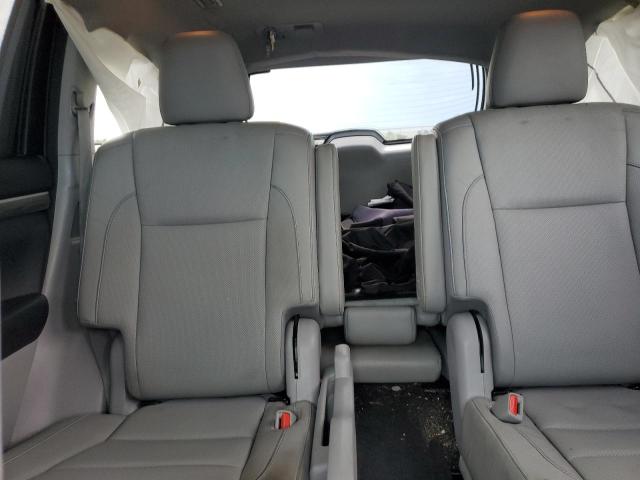 Photo 10 from auction – 2017 TOYOTA HIGHLANDER with VIN 5TDYZRFH8HS221249