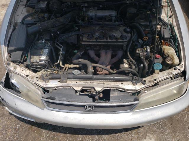 Photo 11 from auction – 1996 HONDA ACCORD EX with VIN 1HGCD726XTA005153