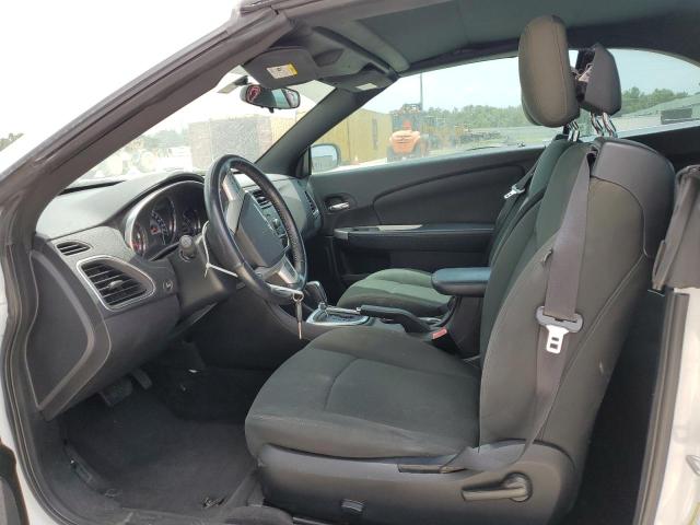 Photo 7 from auction – 2012 CHRYSLER 200 TOURIN with VIN 1C3BCBEB6CN134352