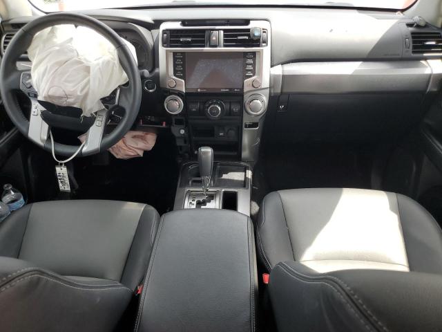 Photo 8 from auction – 2022 TOYOTA 4RUNNER SR with VIN JTEFU5JR4N5261078