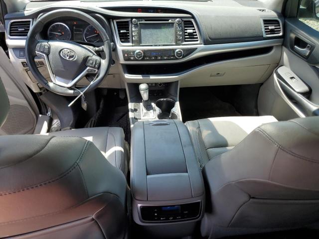 Zdjęcie 8 z aukcji – 2018 TOYOTA HIGHLANDER z VIN 5TDJZRFH5JS912875