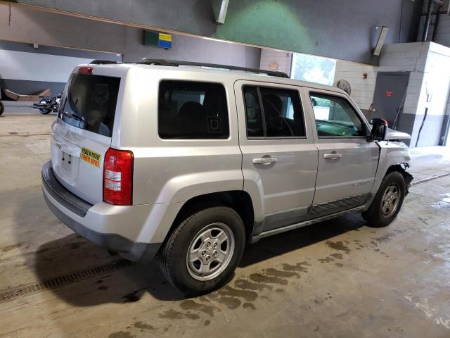 Photo 3 from auction – 2011 JEEP PATRIOT SP with VIN 1J4NT1GA2BD270709