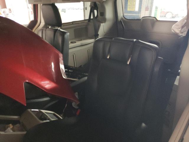 Photo 10 from auction – 2015 CHRYSLER TOWN & COU with VIN 2C4RC1CG3FR657435