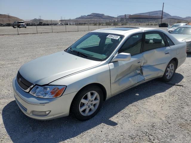 TOYOTA AVALON XL 2000 with VIN 4T1BF28B5YU053589 - Photo from auction