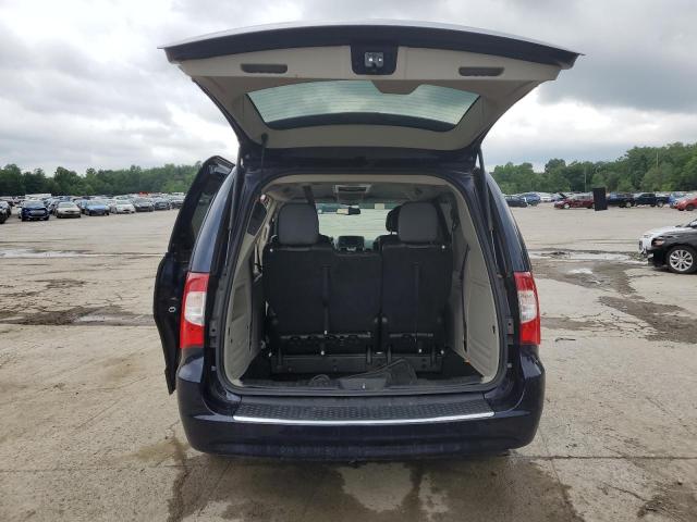 Photo 6 from auction – 2016 CHRYSLER TOWN & COU with VIN 2C4RC1BG6GR111750