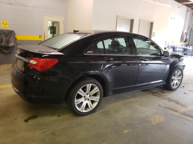 Photo 3 from auction – 2013 CHRYSLER 200 TOURIN with VIN 1C3CCBBB6DN694768