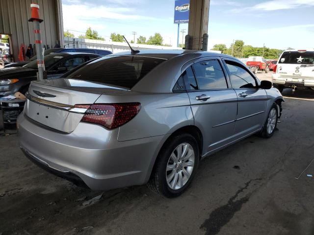 Photo 3 from auction – 2013 CHRYSLER 200 TOURIN with VIN 1C3CCBBG5DN704315