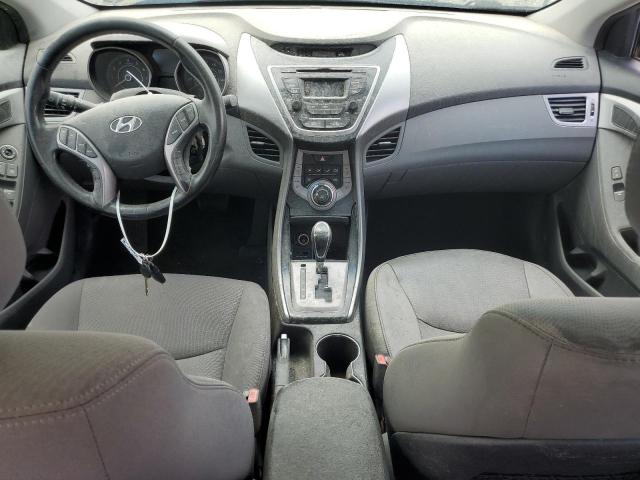 Photo 8 from auction – 2013 HYUNDAI ELANTRA GL with VIN 5NPDH4AE2DH449071