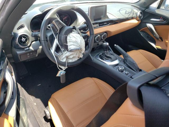 Photo 8 from auction – 2019 FIAT 124 SPIDER with VIN JC1NFAEK3K0140953