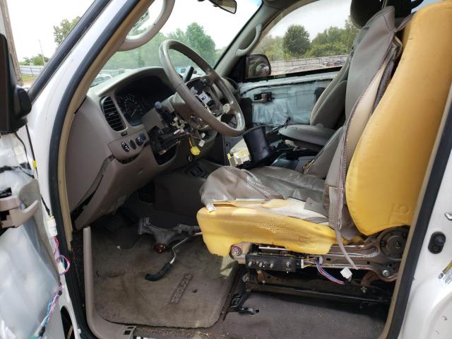 Photo 7 from auction – 2005 TOYOTA SEQUOIA SR with VIN 5TDBT44AX5S256337