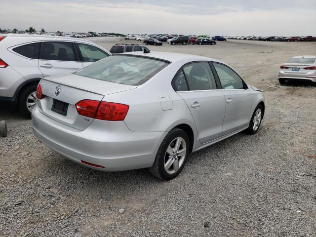 Photo 3 from auction – 2012 VOLKSWAGEN JETTA TDI with VIN 3VWLL7AJ5CM035149